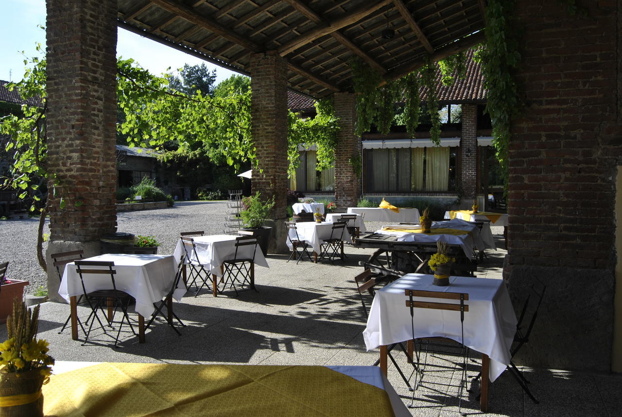 Agriturismo Cascina Selva Bed & Breakfast Ozzero Exterior photo